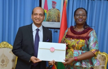 Ambassador H.E. Mr. Bhaskar Bhatt presented unsigned copy of letters of credence to Minister of Foreign Affairs, Regional Cooperation and Burkinabe Abroad, Burkina Faso, H.E. Mrs. Olivia Ragnaghnewende Rouamba, on 02 October 2023.